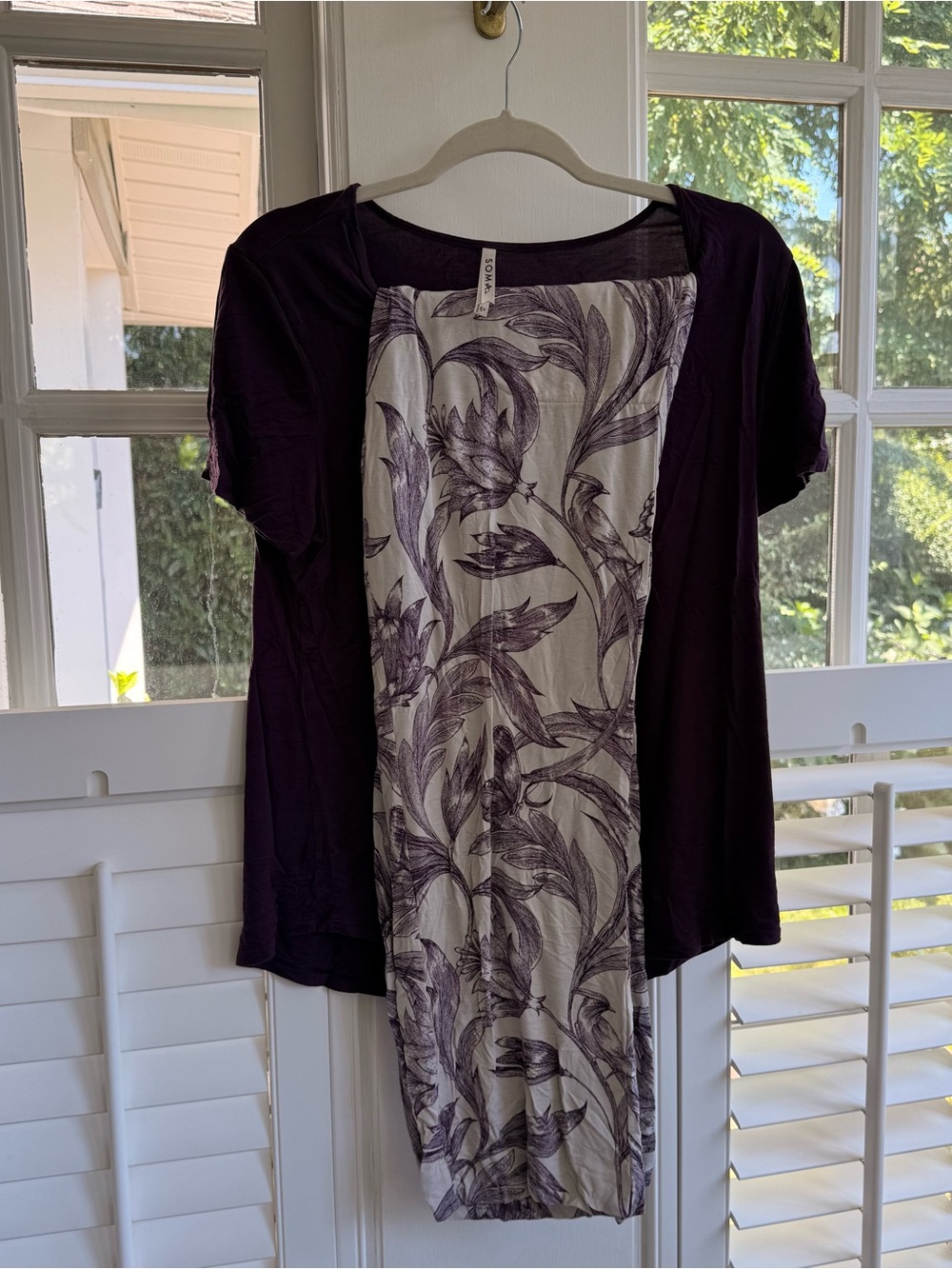 Soma Plum Short-Sleeve Pajama Set with Floral Pants Size M - Picture 5 of 5